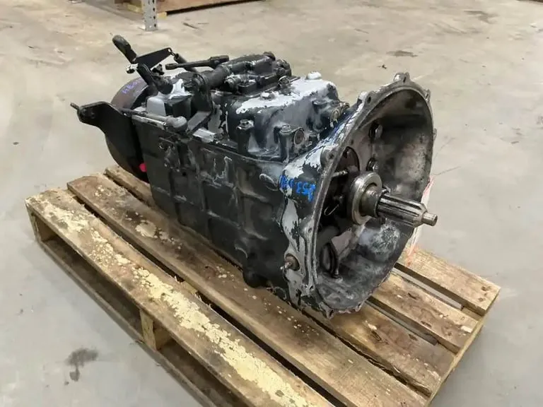 Used 2003 Hino FE Truck Transmission for sale in South Africa