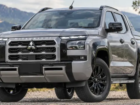 4D56 Engine Guide: Mitsubishi 2.5 Diesel Specs, Applications and Replacement Checks