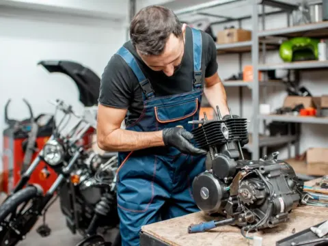 Is the BMW 320i Engine Worth It? Performance, Problems and Power