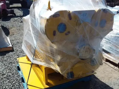 Used Komatsu 330M Transmission (Unit II) for sale in South Africa